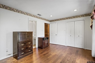 This 4 bedrooms, 3 bathrooms (one is a Jack and Jill) home on Mount Pleasant Country Club in Texas - for sale on GolfHomes.com, golf home, golf lot