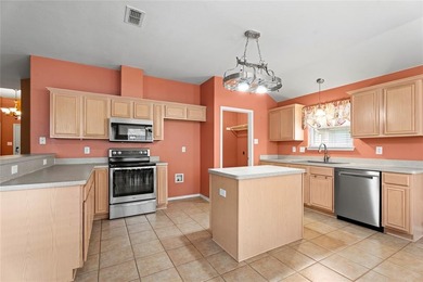 Rare single-owner home hit the market offering comfort, space on Hidden Creek Golf Course in Texas - for sale on GolfHomes.com, golf home, golf lot