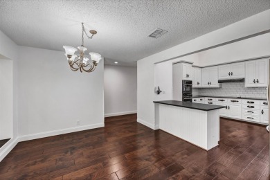 BEST VALUE IN HORSESHOE BAY! Large golf course townhouse on the on Ram Rock Golf Course in Texas - for sale on GolfHomes.com, golf home, golf lot