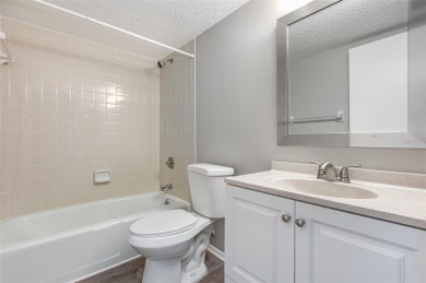 One or more photo(s) has been virtually staged. Charming upper on Capri Isle Golf Club in Florida - for sale on GolfHomes.com, golf home, golf lot