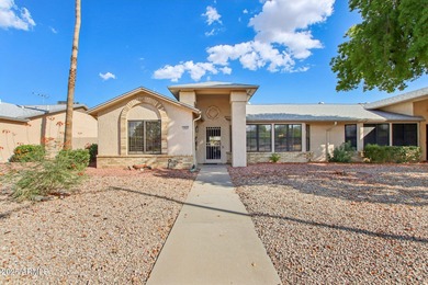 This well-maintained townhome offers a versatile floor plan with on Hillcrest Golf Club in Arizona - for sale on GolfHomes.com, golf home, golf lot