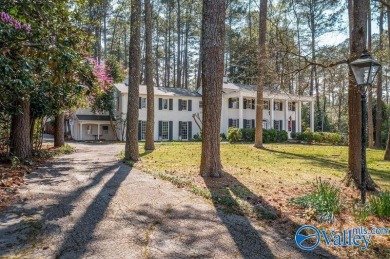 COUNTRY CLUB- 1.2 ACRES +/- Stately 4BD/6BTH family home on Gadsden Country Club in Alabama - for sale on GolfHomes.com, golf home, golf lot