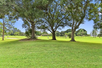 Looking for an alternative to renting? Look no further! This on Poinciana Golf Club in Florida - for sale on GolfHomes.com, golf home, golf lot