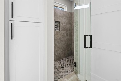MOTIVATED SELLER**PRICED OVER $50,000 UNDER APPRAISAL DATED on Cedar Creek Country Club in Texas - for sale on GolfHomes.com, golf home, golf lot