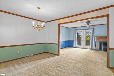 Investment Gold, First Time Buyer, or Renovator's dream: Condo on Holly Tree Country Club in South Carolina - for sale on GolfHomes.com, golf home, golf lot