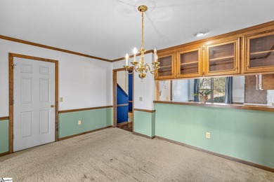 Investment Gold, First Time Buyer, or Renovator's dream: Condo on Holly Tree Country Club in South Carolina - for sale on GolfHomes.com, golf home, golf lot