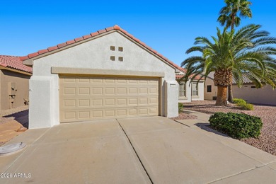 Come and see this freshly remodeled 2 bedroom plus den, 2 bath on Desert Springs Golf Course in Arizona - for sale on GolfHomes.com, golf home, golf lot