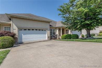 Upscale villa with room for everyone can now be yours! Need a on Seasons Ridge At Four Seasons in Missouri - for sale on GolfHomes.com, golf home, golf lot