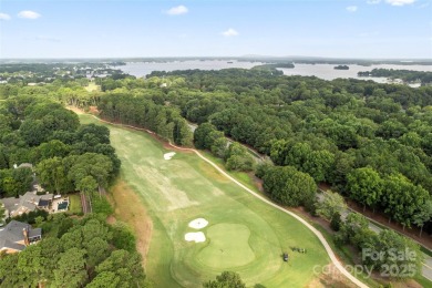 Located on the 14th green of The Peninsula Golf course, this on The Peninsula Club in North Carolina - for sale on GolfHomes.com, golf home, golf lot