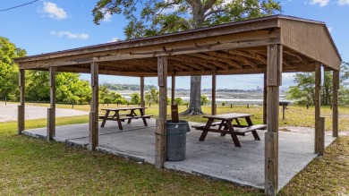 Come on over and look at this recently remodeled home in the on Tidewater Golf Club and Plantation in South Carolina - for sale on GolfHomes.com, golf home, golf lot