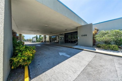 Stunning unit in Wynmoor! Overlooking scenic golf course, this on Wynmoor Golf Course in Florida - for sale on GolfHomes.com, golf home, golf lot