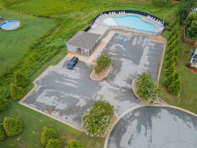 GREAT location near Woodfin Ridge Golf Club and Lake Bowen on Woodfin Ridge Golf Club in South Carolina - for sale on GolfHomes.com, golf home, golf lot