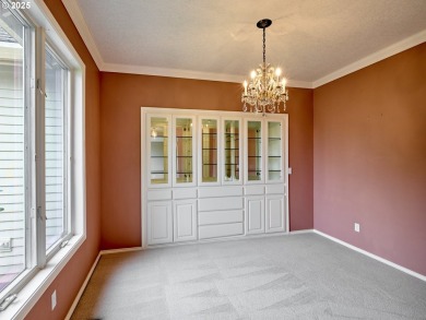 Beautiful Single-Level Home on the 12th Fairway in Tukwila Golf on Tukwila OGA Golf Course in Oregon - for sale on GolfHomes.com, golf home, golf lot