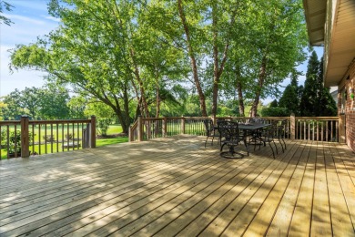 Immaculately maintained custom home that truly shows pride of on Broken Arrow Golf Club in Illinois - for sale on GolfHomes.com, golf home, golf lot