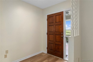 Beautiful Golf Course Home - Move-In Ready! Perfectly maintained on Inverness Golf and Country Club in Florida - for sale on GolfHomes.com, golf home, golf lot