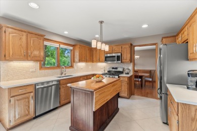Immaculately maintained custom home that truly shows pride of on Broken Arrow Golf Club in Illinois - for sale on GolfHomes.com, golf home, golf lot