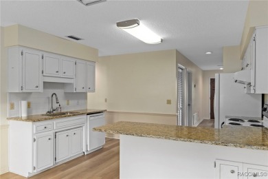 Beautiful Golf Course Home - Move-In Ready! Perfectly maintained on Inverness Golf and Country Club in Florida - for sale on GolfHomes.com, golf home, golf lot