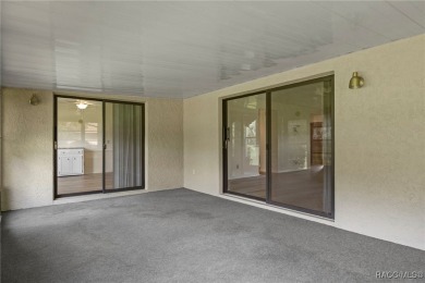 Beautiful Golf Course Home - Move-In Ready! Perfectly maintained on Inverness Golf and Country Club in Florida - for sale on GolfHomes.com, golf home, golf lot