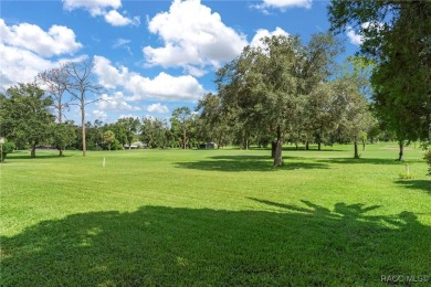 Beautiful Golf Course Home - Move-In Ready! Perfectly maintained on Inverness Golf and Country Club in Florida - for sale on GolfHomes.com, golf home, golf lot