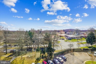 Welcome to this bright and beautifully updated 2-bedroom, 2-bath on Leisure World Golf Club in Maryland - for sale on GolfHomes.com, golf home, golf lot