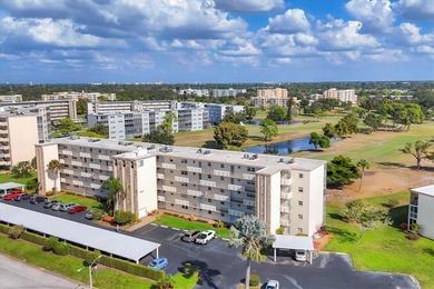 One or more photo(s) has been virtually staged. Welcome to the on Pinebrook/Ironwood Golf Course in Florida - for sale on GolfHomes.com, golf home, golf lot