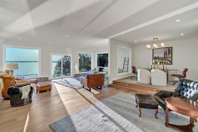 Completely renovated lakefront home in DeCordova Bend Estates on De Cordova Bend Country Club in Texas - for sale on GolfHomes.com, golf home, golf lot