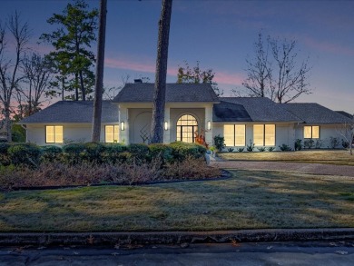 Step into luxury! This stunning 4 bed, 4.5 bath residence is on Crown Colony Country Club in Texas - for sale on GolfHomes.com, golf home, golf lot