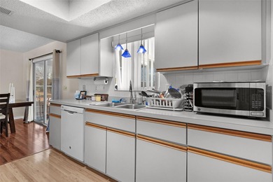 Under contract-accepting backup offers. Welcome to the PREMIER on The Links of Spruce Creek in Florida - for sale on GolfHomes.com, golf home, golf lot