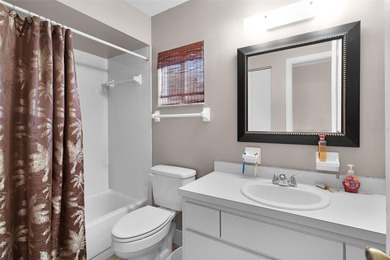 Under contract-accepting backup offers. Welcome to the PREMIER on The Links of Spruce Creek in Florida - for sale on GolfHomes.com, golf home, golf lot