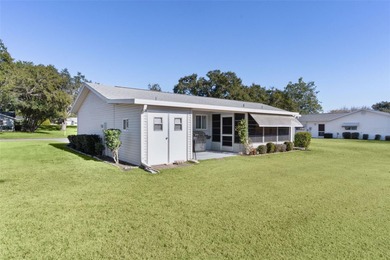 Under contract-accepting backup offers. Welcome to the PREMIER on The Links of Spruce Creek in Florida - for sale on GolfHomes.com, golf home, golf lot