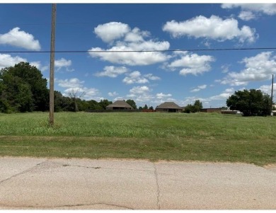 Discover an exceptional opportunity to invest in a great parcel on Earlywine Golf Course in Oklahoma - for sale on GolfHomes.com, golf home, golf lot