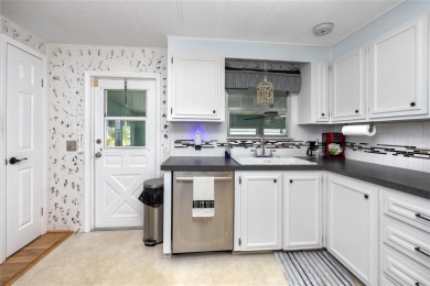 Double Wide Manufactured Home available in Largo, FL - Active on Palm Hill Golf Club in Florida - for sale on GolfHomes.com, golf home, golf lot