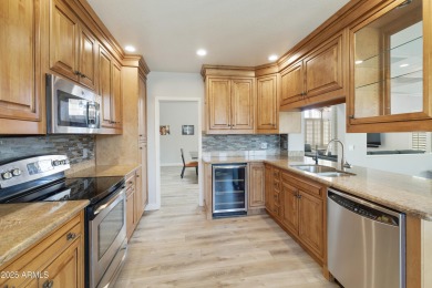 Completely updated 2BR, 2BA w/golf cart garage Ventana model in on Cottonwood Country Club in Arizona - for sale on GolfHomes.com, golf home, golf lot