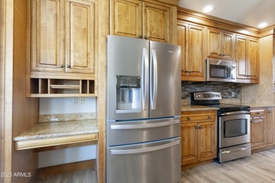 Completely updated 2BR, 2BA w/golf cart garage Ventana model in on Cottonwood Country Club in Arizona - for sale on GolfHomes.com, golf home, golf lot