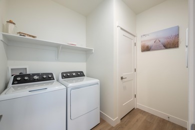 **Top-Floor Desert Color Condo - Fully Furnished & Neat as a on Sunriver Golf Club in Utah - for sale on GolfHomes.com, golf home, golf lot