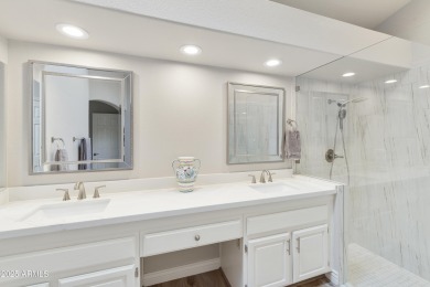 Completely updated 2BR, 2BA w/golf cart garage Ventana model in on Cottonwood Country Club in Arizona - for sale on GolfHomes.com, golf home, golf lot