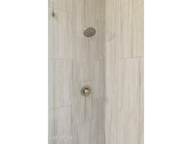 Completely updated 2BR, 2BA w/golf cart garage Ventana model in on Cottonwood Country Club in Arizona - for sale on GolfHomes.com, golf home, golf lot