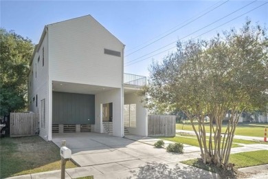 Welcome to this stunning 3-bedroom, 2.5-bath home located on a on Joseph M. Bartholomew Municipal Golf Course in Louisiana - for sale on GolfHomes.com, golf home, golf lot