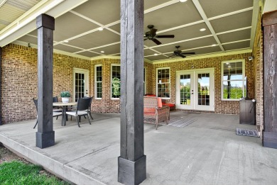 Beautiful and spacious 4-bedroom, 4-bath, custom built home on The Bull At Boones Trace in Kentucky - for sale on GolfHomes.com, golf home, golf lot