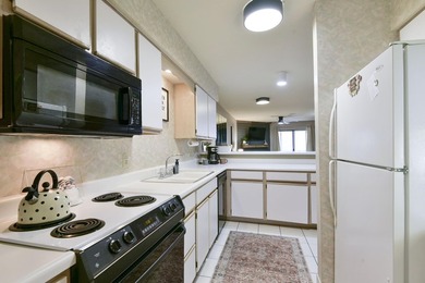 Discover this 2BR/2BA, Turn-key Walk-in Condo nestled within the on Pointe Royale Village Country Club in Missouri - for sale on GolfHomes.com, golf home, golf lot