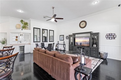 This 3 bedroom, 3 full and 1/2 bath attached villa pool/spa on  in Florida - for sale on GolfHomes.com, golf home, golf lot