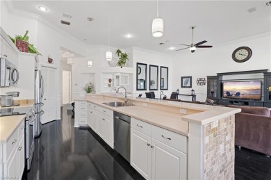 This 3 bedroom, 3 full and 1/2 bath attached villa pool/spa on  in Florida - for sale on GolfHomes.com, golf home, golf lot