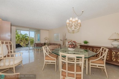 HANDYMAN SPECIAL!!! Don't Miss Out On The Opportunity To Own on Oriole Golf and Tennis Club in Florida - for sale on GolfHomes.com, golf home, golf lot