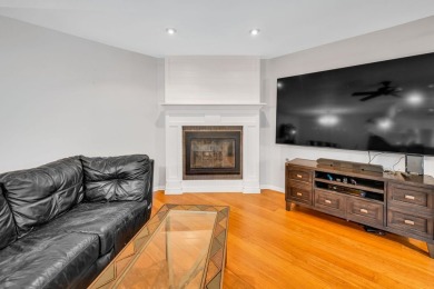 Welcome to this spacious and inviting 3-bedroom, 2-bath on Oak Hills Country Club in Illinois - for sale on GolfHomes.com, golf home, golf lot