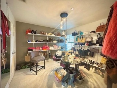Beautifully updated end-unit townhome in a wonderful north Plano on Ridgeview Ranch Golf Club in Texas - for sale on GolfHomes.com, golf home, golf lot