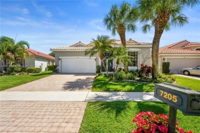 Just bring your toothbrush! Meticulously maintained and ready to on Westchester Golf and Country Club in Florida - for sale on GolfHomes.com, golf home, golf lot