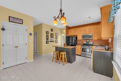 Great model, with 2 bedrooms 2 baths, Granite counters in on Renaissance Country Club in New Jersey - for sale on GolfHomes.com, golf home, golf lot