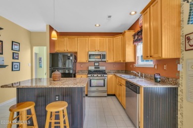 Great model, with 2 bedrooms 2 baths, Granite counters in on Renaissance Country Club in New Jersey - for sale on GolfHomes.com, golf home, golf lot