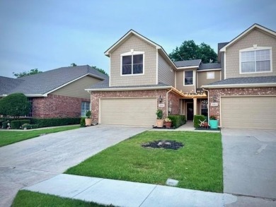 Beautifully updated end-unit townhome in a wonderful north Plano on Ridgeview Ranch Golf Club in Texas - for sale on GolfHomes.com, golf home, golf lot