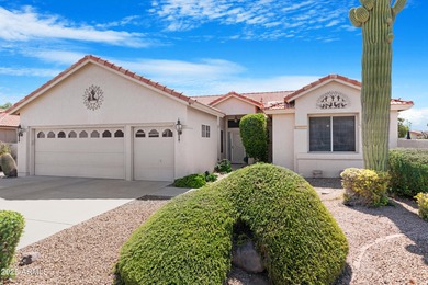 Discover the perfect blend of comfort and elegance in this on Cottonwood Country Club in Arizona - for sale on GolfHomes.com, golf home, golf lot